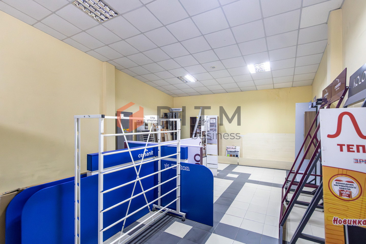 Продаж потужного комерційного комплексу (Будмаркет «ІДЕАЛ») — вул. Гетьмана Сагайдачного