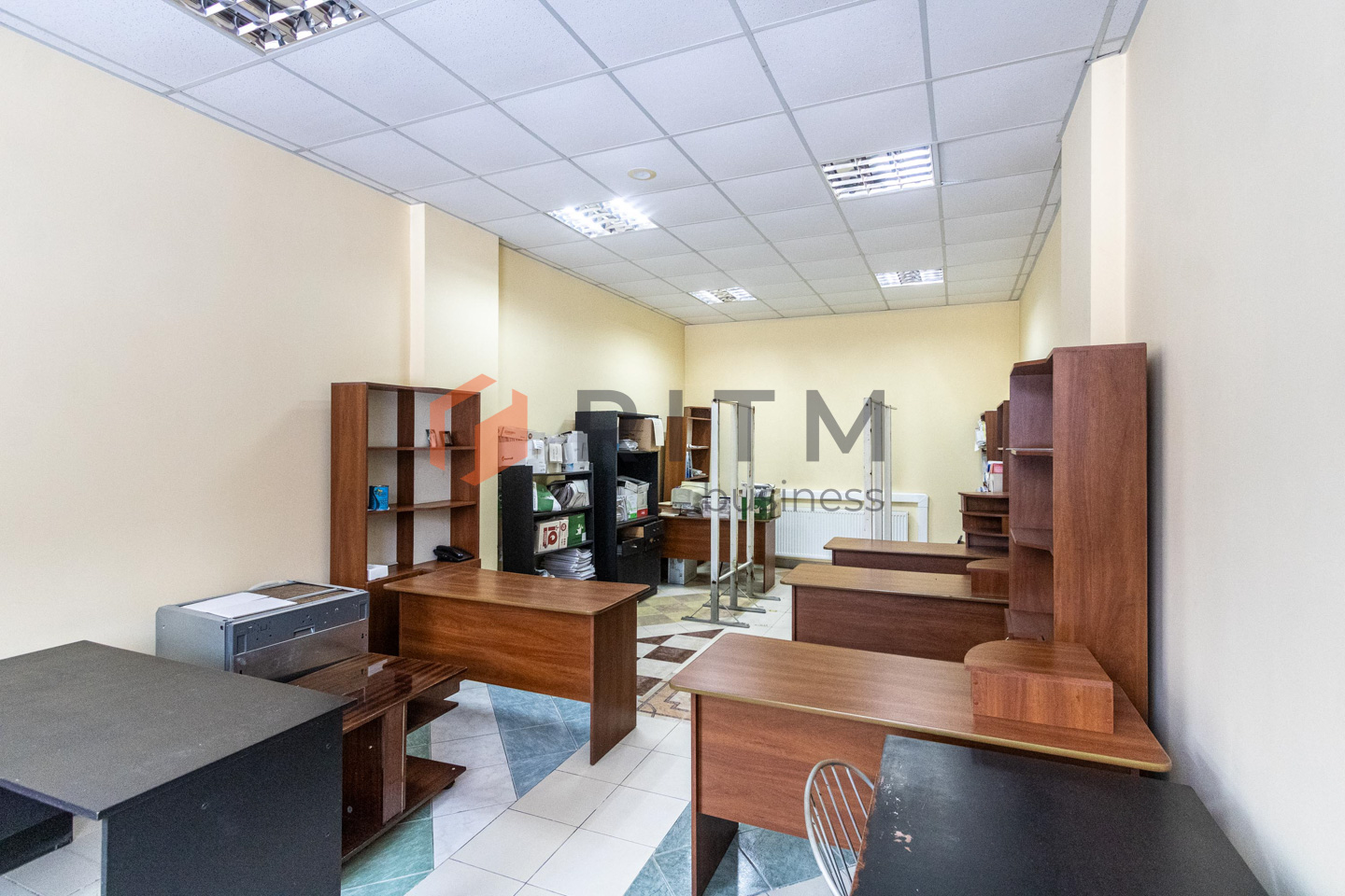 Продаж потужного комерційного комплексу (Будмаркет «ІДЕАЛ») — вул. Гетьмана Сагайдачного