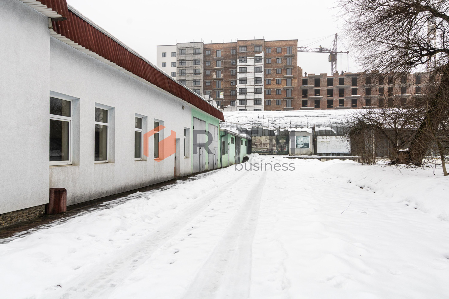 Продаж потужного комерційного комплексу (Будмаркет «ІДЕАЛ») — вул. Гетьмана Сагайдачного