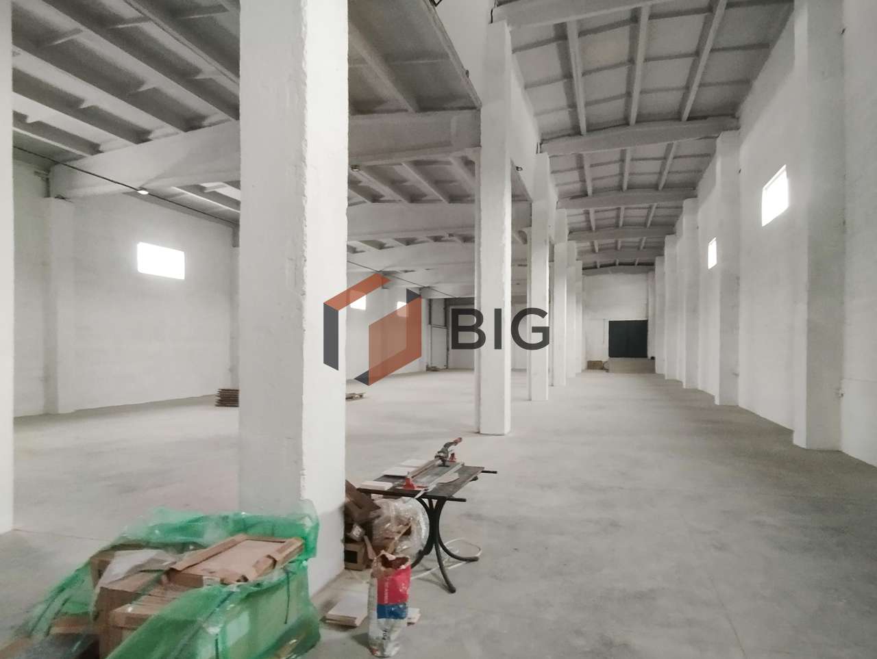 Склад 1000 м². Рампа + Заїзд + Офіс