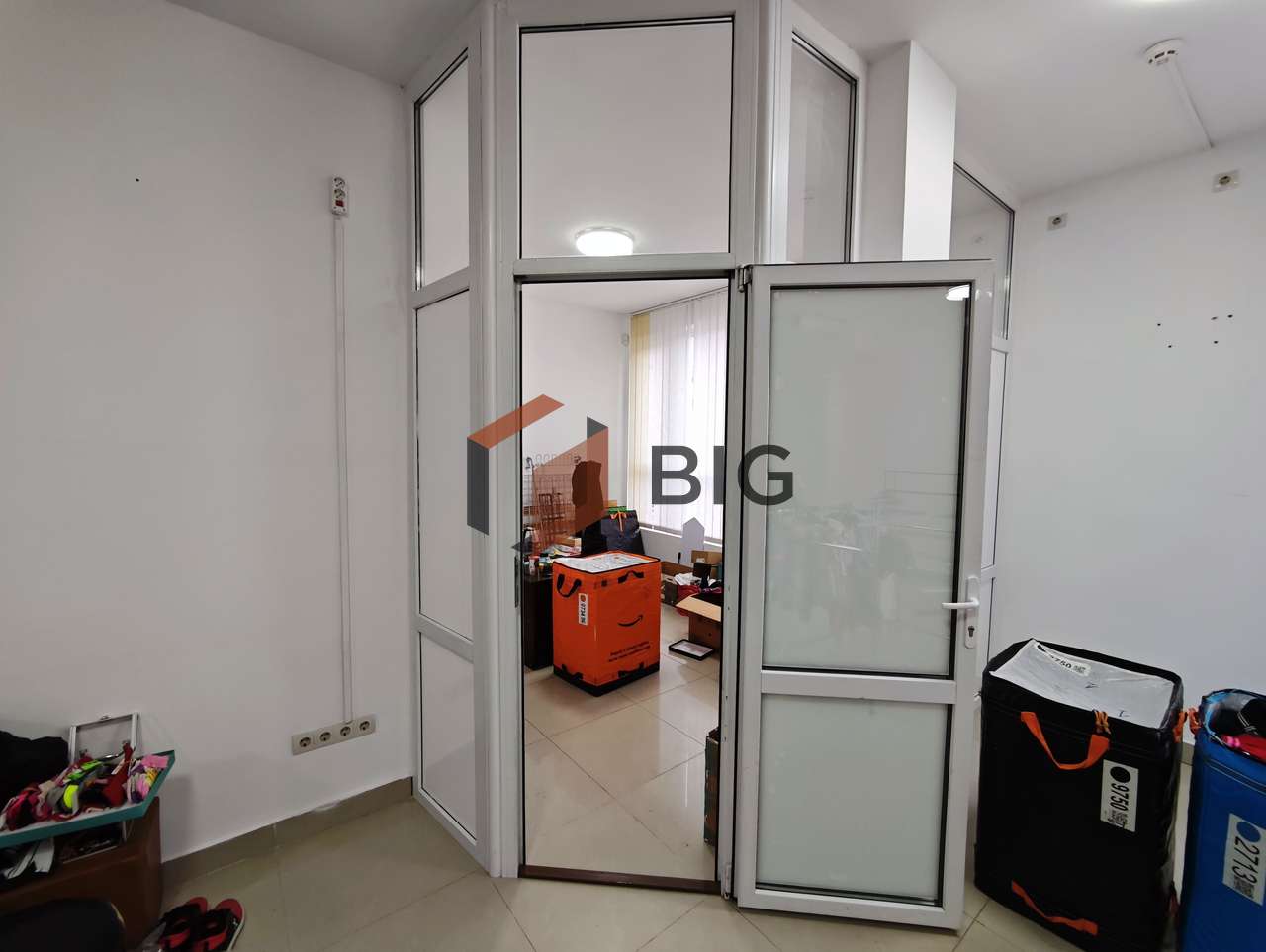 Здається комерційне приміщення по вул Кравчука.