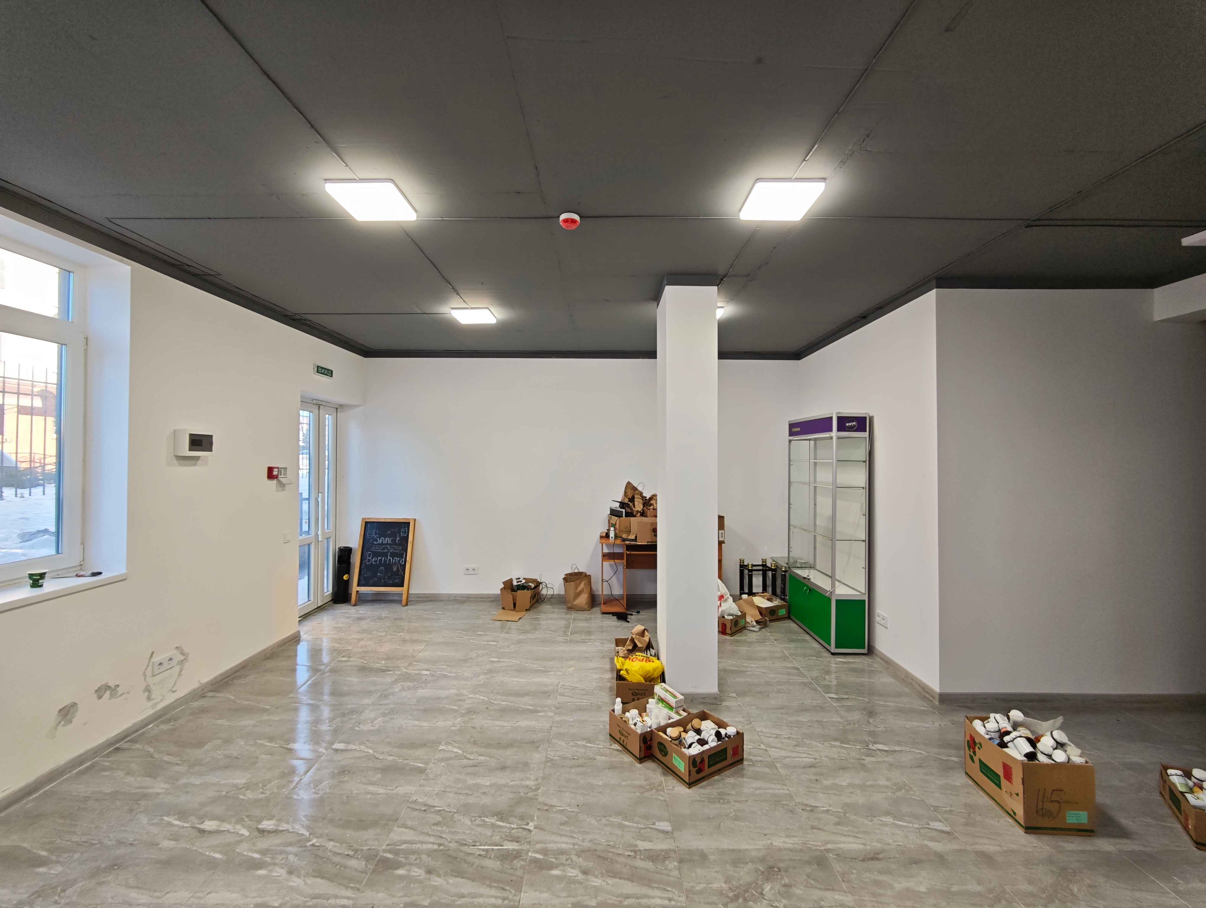 Здається в оренду офісне приміщення по вул. Рівненська