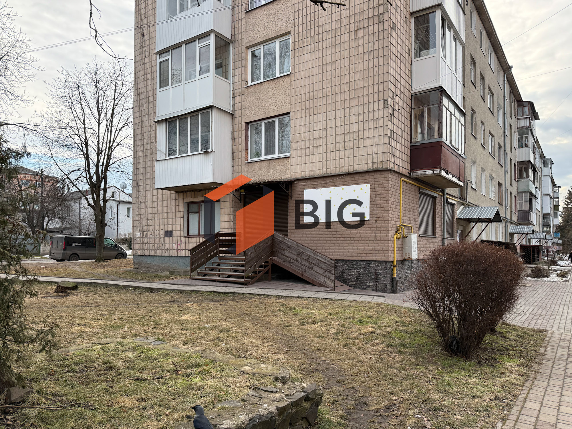 Здається в оренду комерційне приміщення по вул. Декабристів, 31.