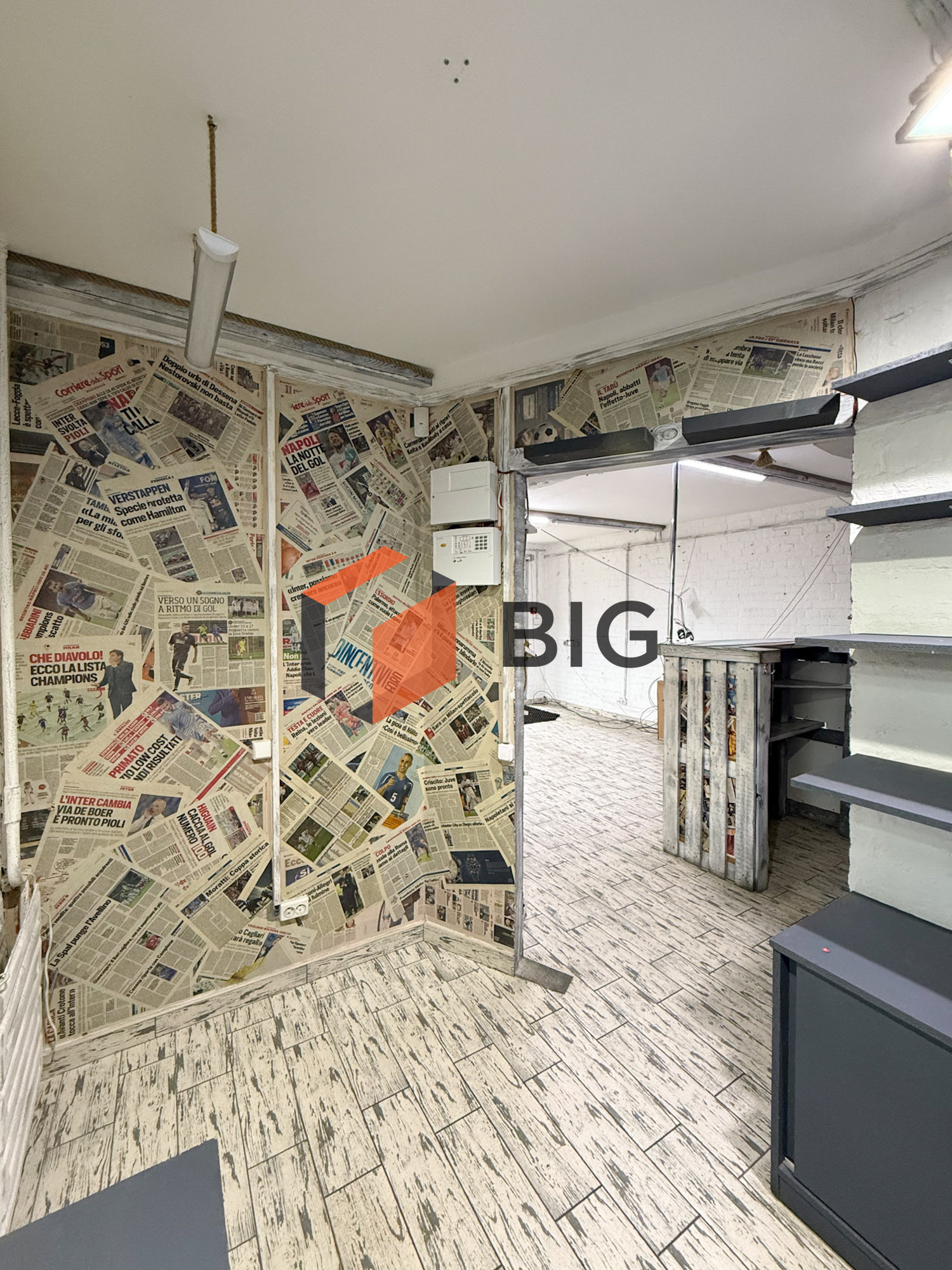 Здається в оренду комерційне приміщення по вул. Декабристів, 31.