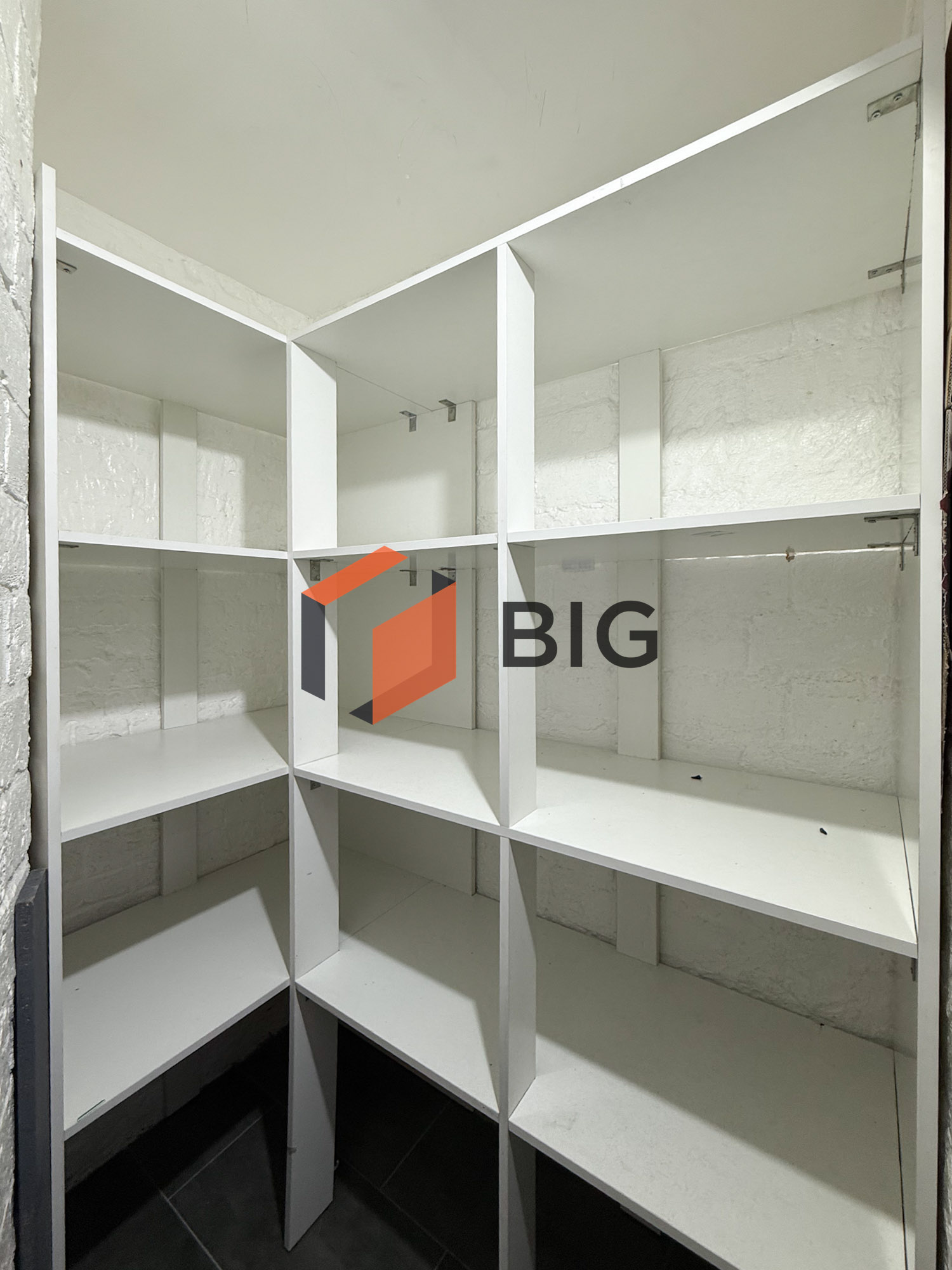 Здається в оренду комерційне приміщення по вул. Декабристів, 31.