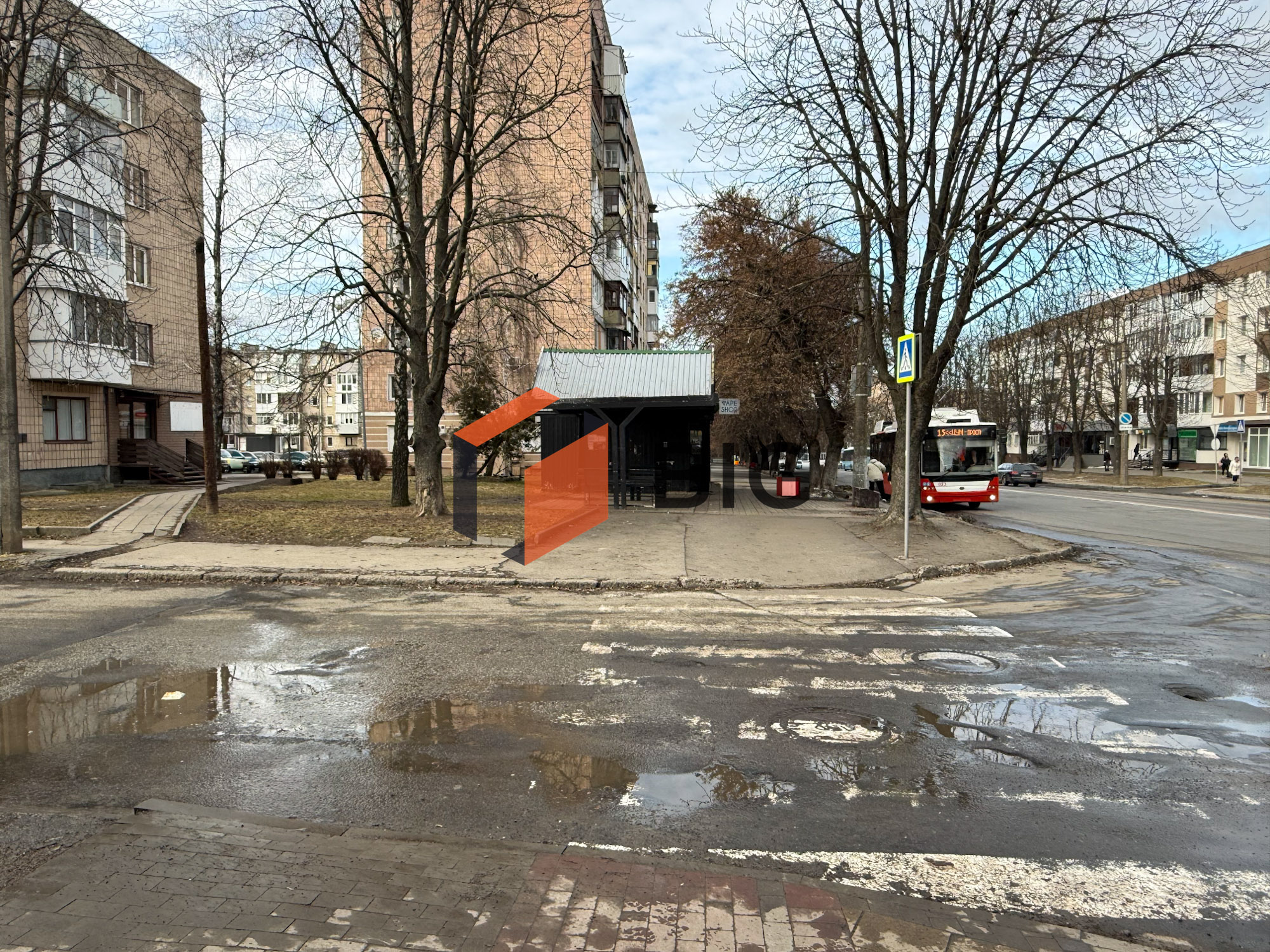 Здається в оренду комерційне приміщення по вул. Декабристів, 31.