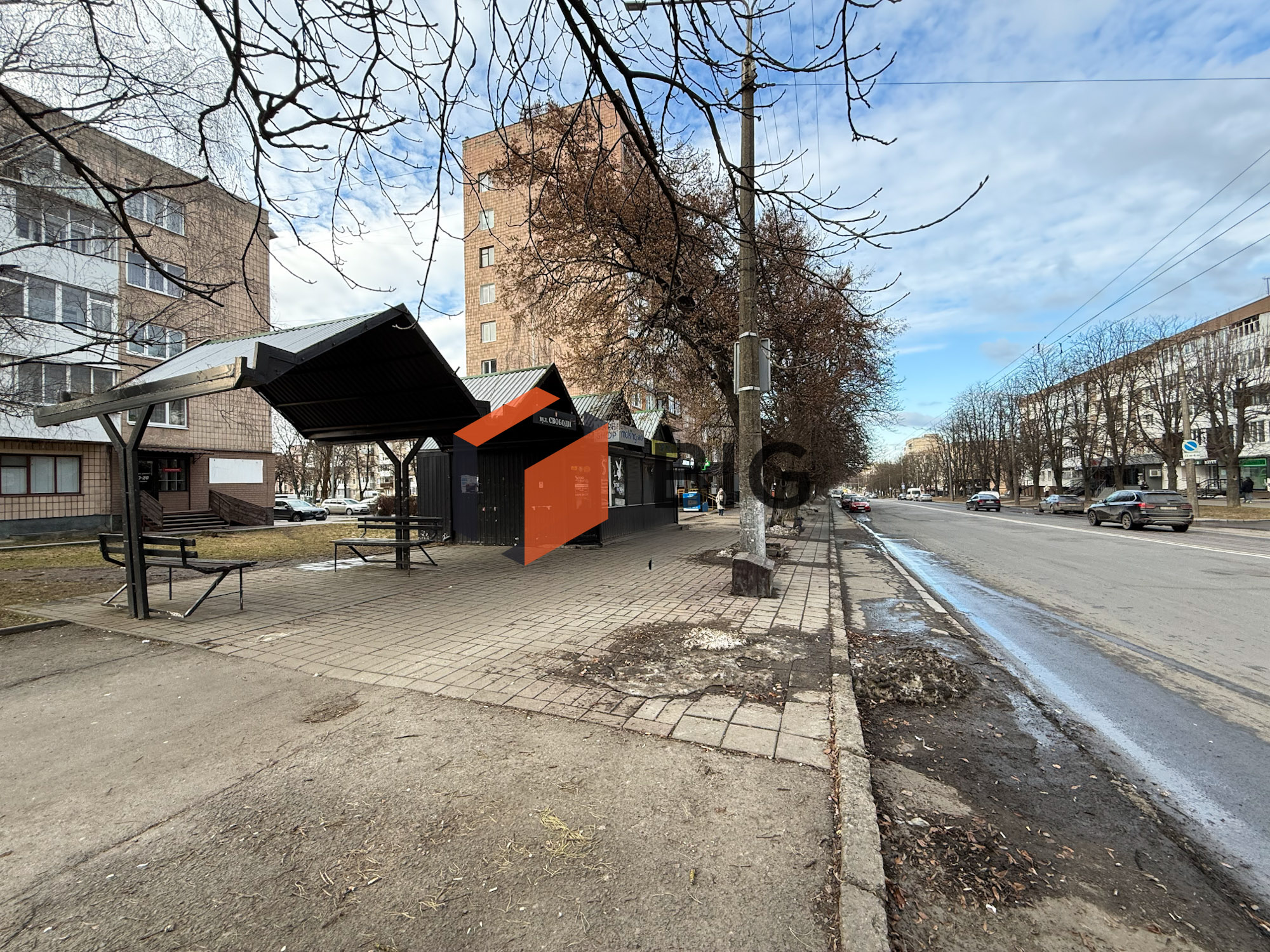 Здається в оренду комерційне приміщення по вул. Декабристів, 31.