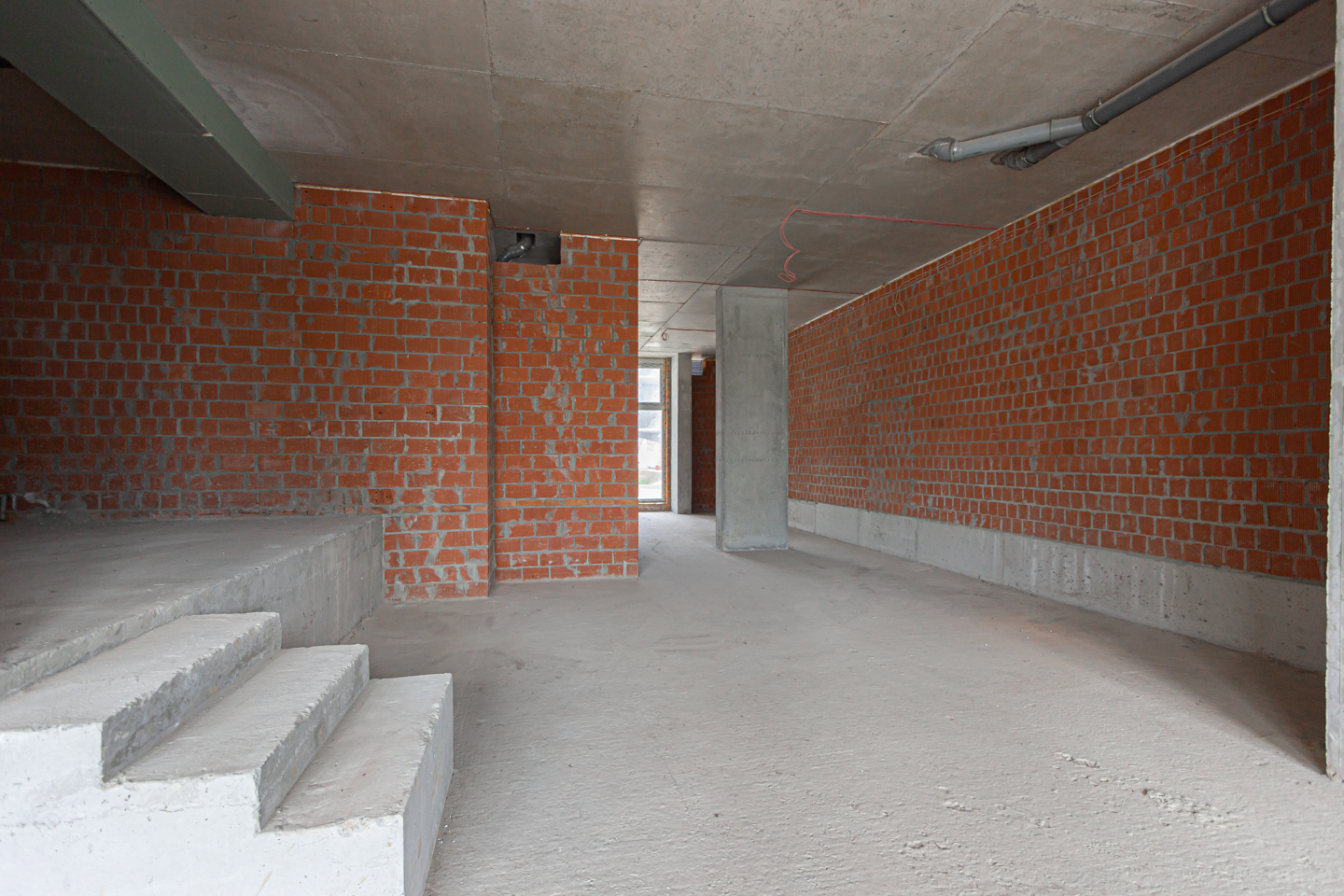 Продаж фасадного приміщення на вул. Буйка ЖК Вільне Місто