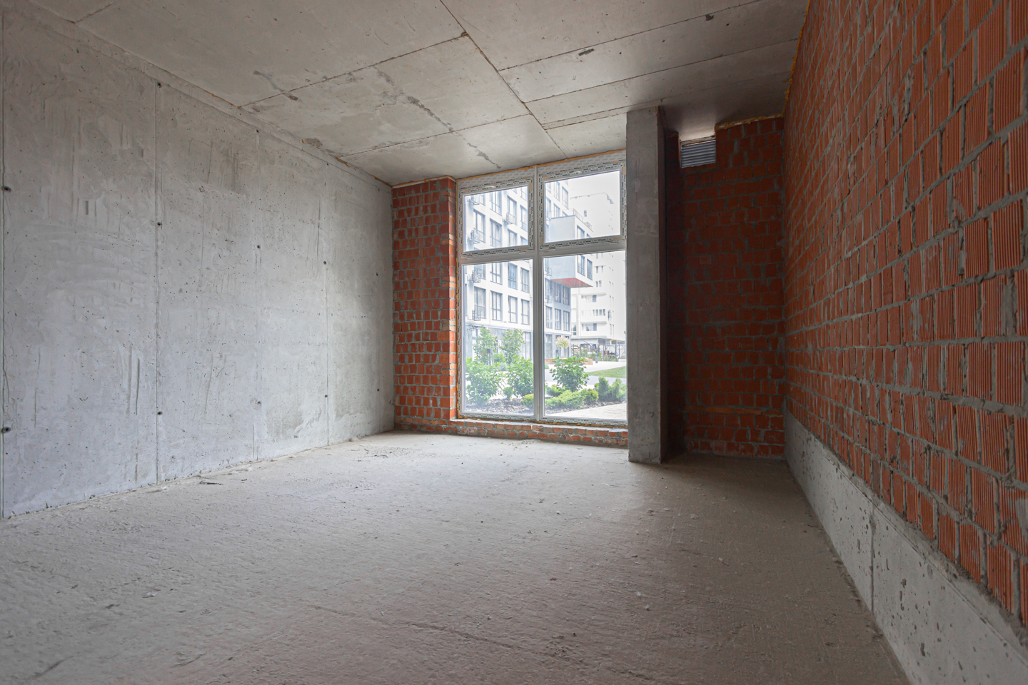 Продаж фасадного приміщення на вул. Буйка ЖК Вільне Місто