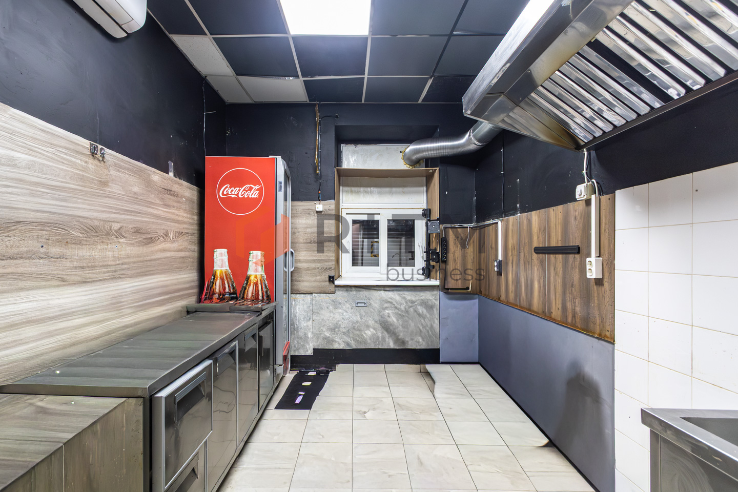 Оренда комерційного приміщення в самому центрі міста (100-метрівка)