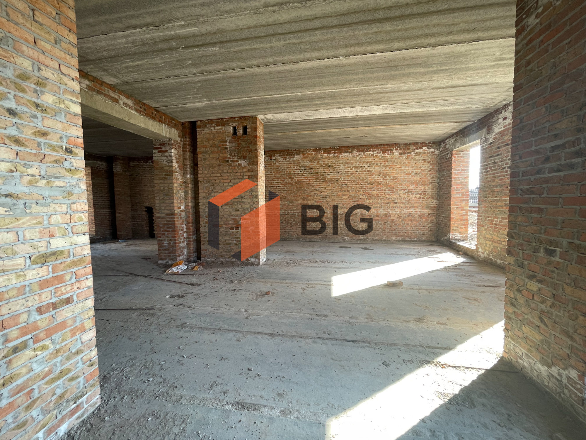 Продаж нового приміщення 104 м2 в новобудові. Здача літо 2026