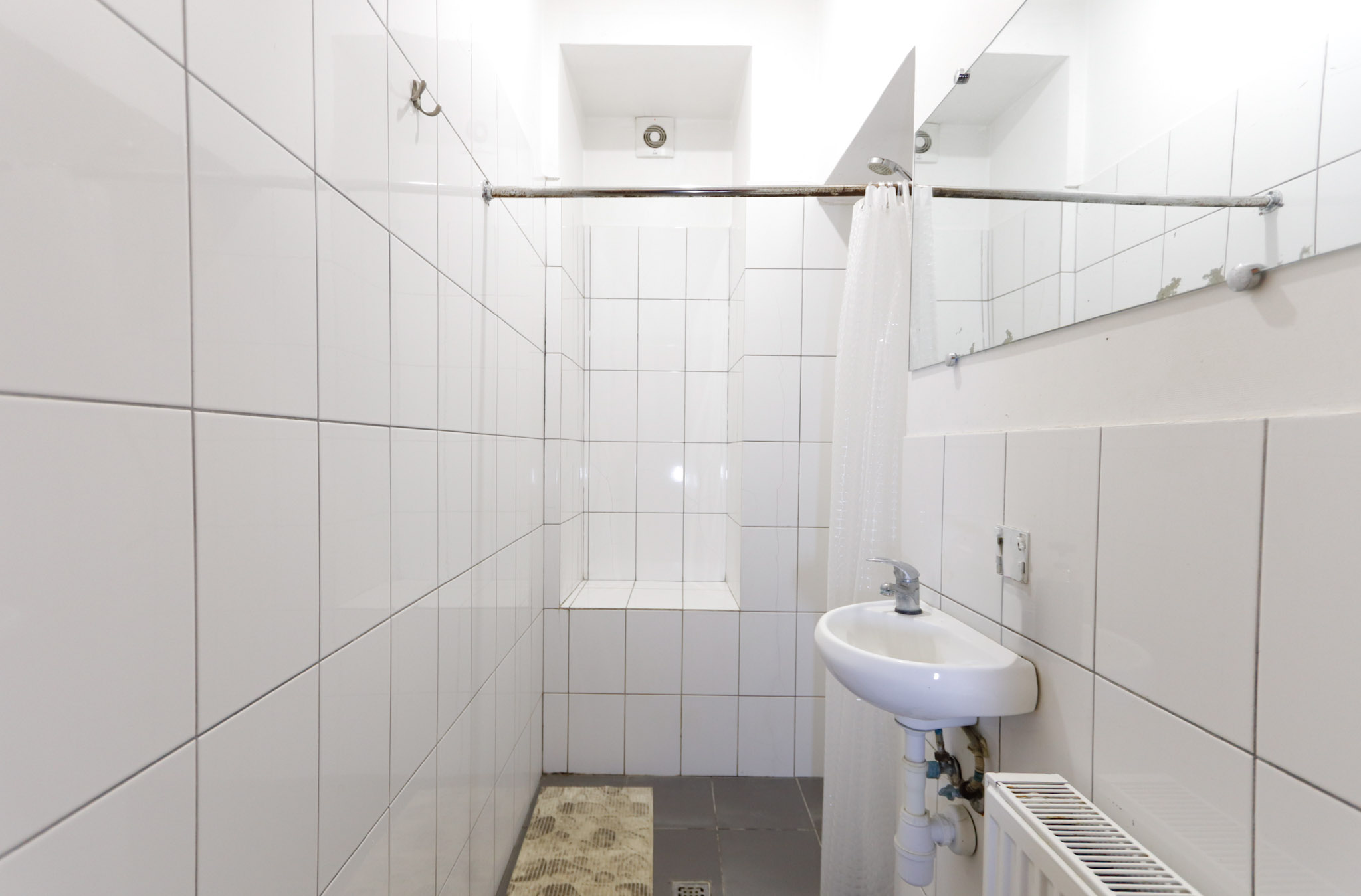 Здається в оренду комерційне приміщення у м. Львів, вул. Б. Хмельницького!