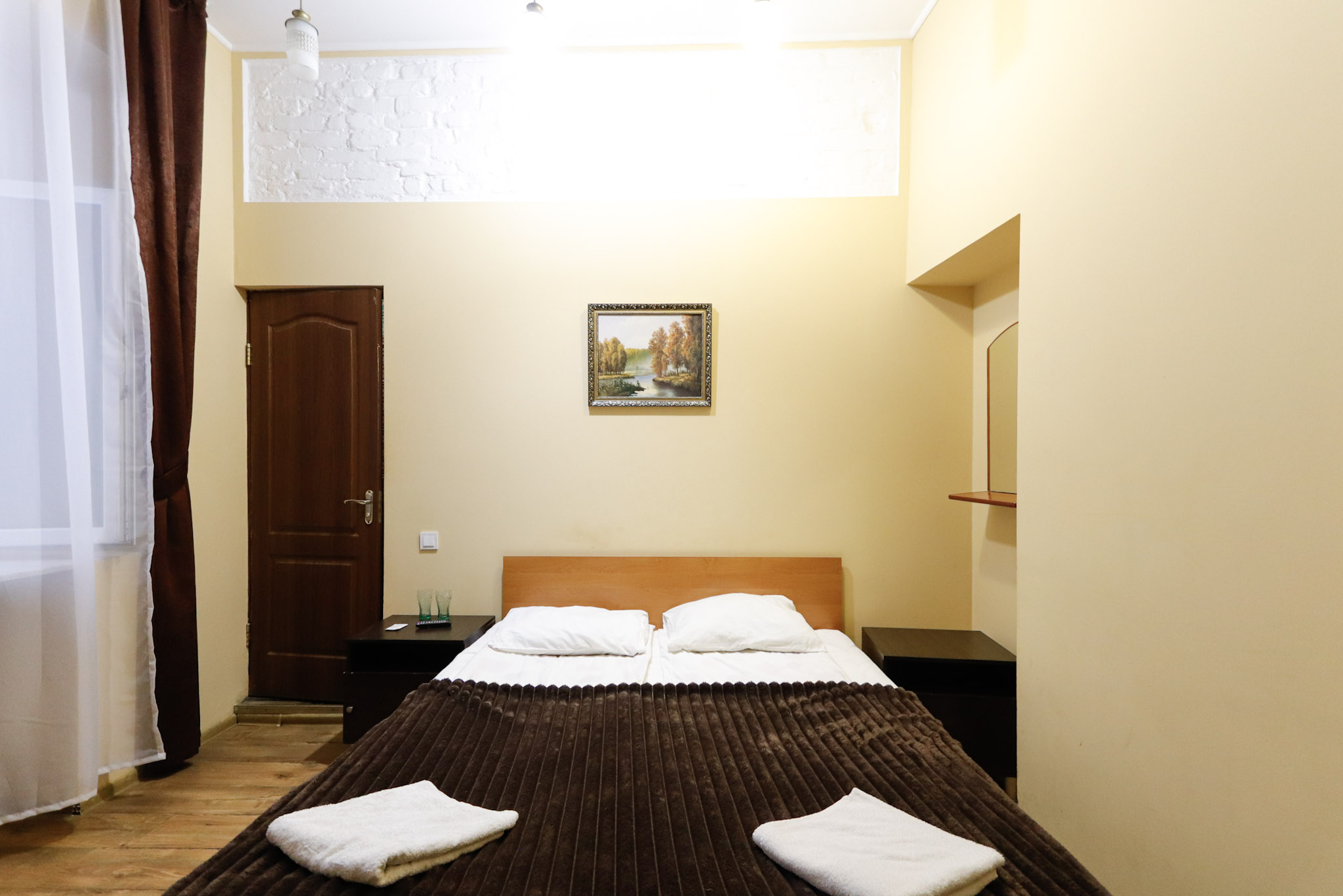 Здається в оренду комерційне приміщення у м. Львів, вул. Б. Хмельницького!