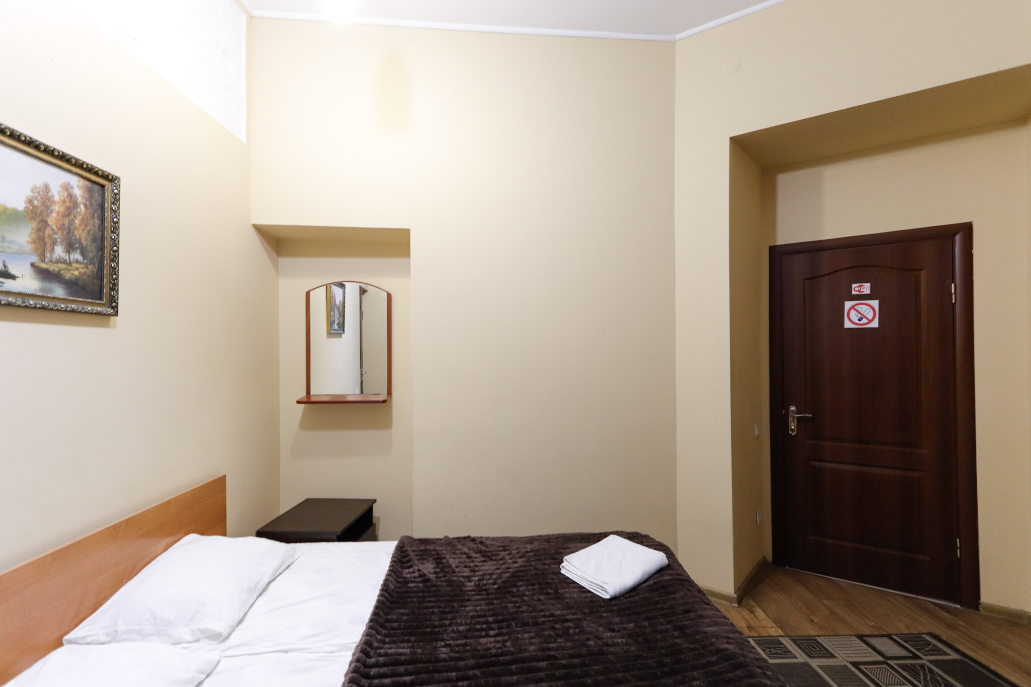 Здається в оренду комерційне приміщення у м. Львів, вул. Б. Хмельницького!