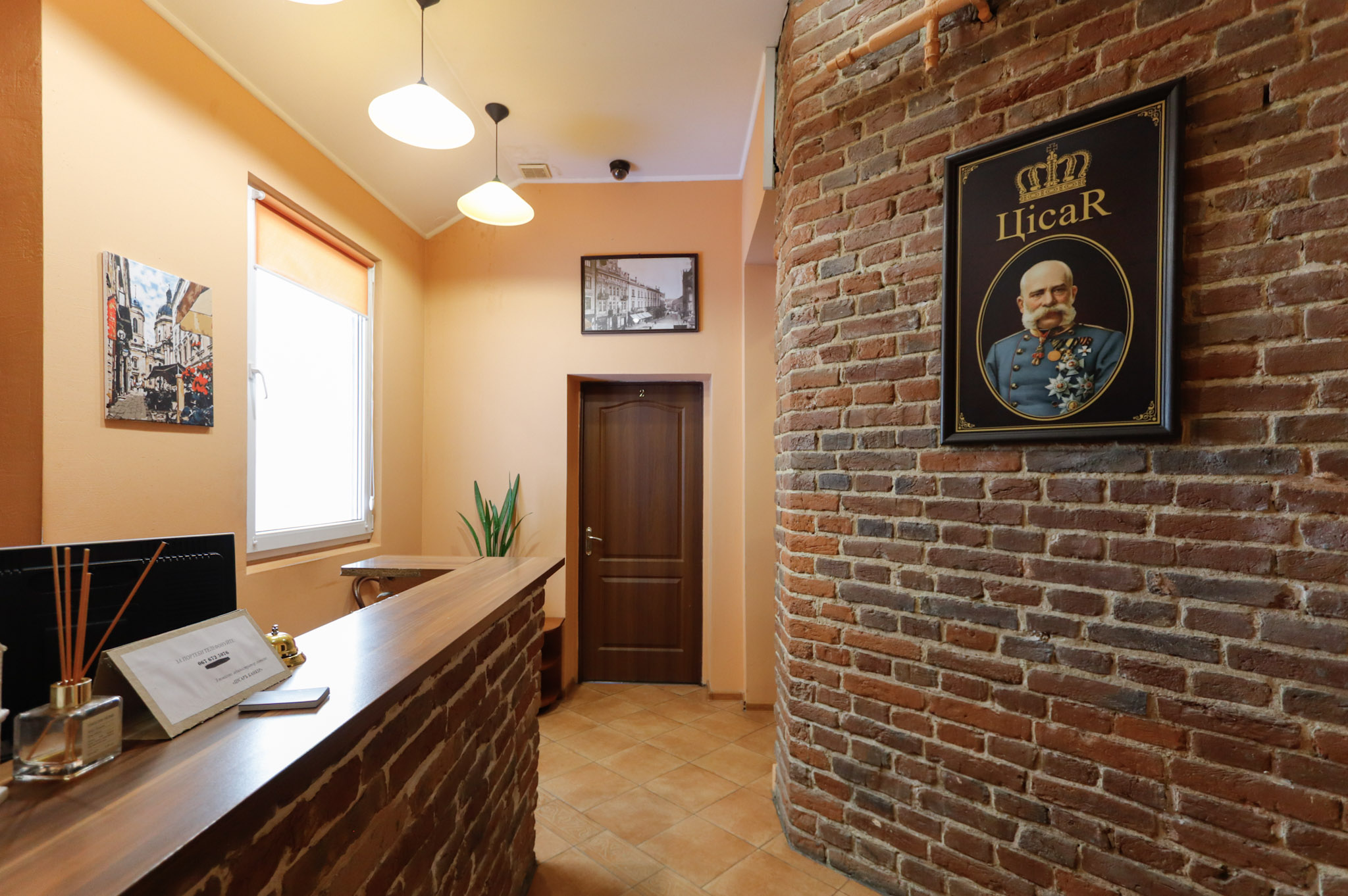 Здається в оренду комерційне приміщення у м. Львів, вул. Б. Хмельницького!