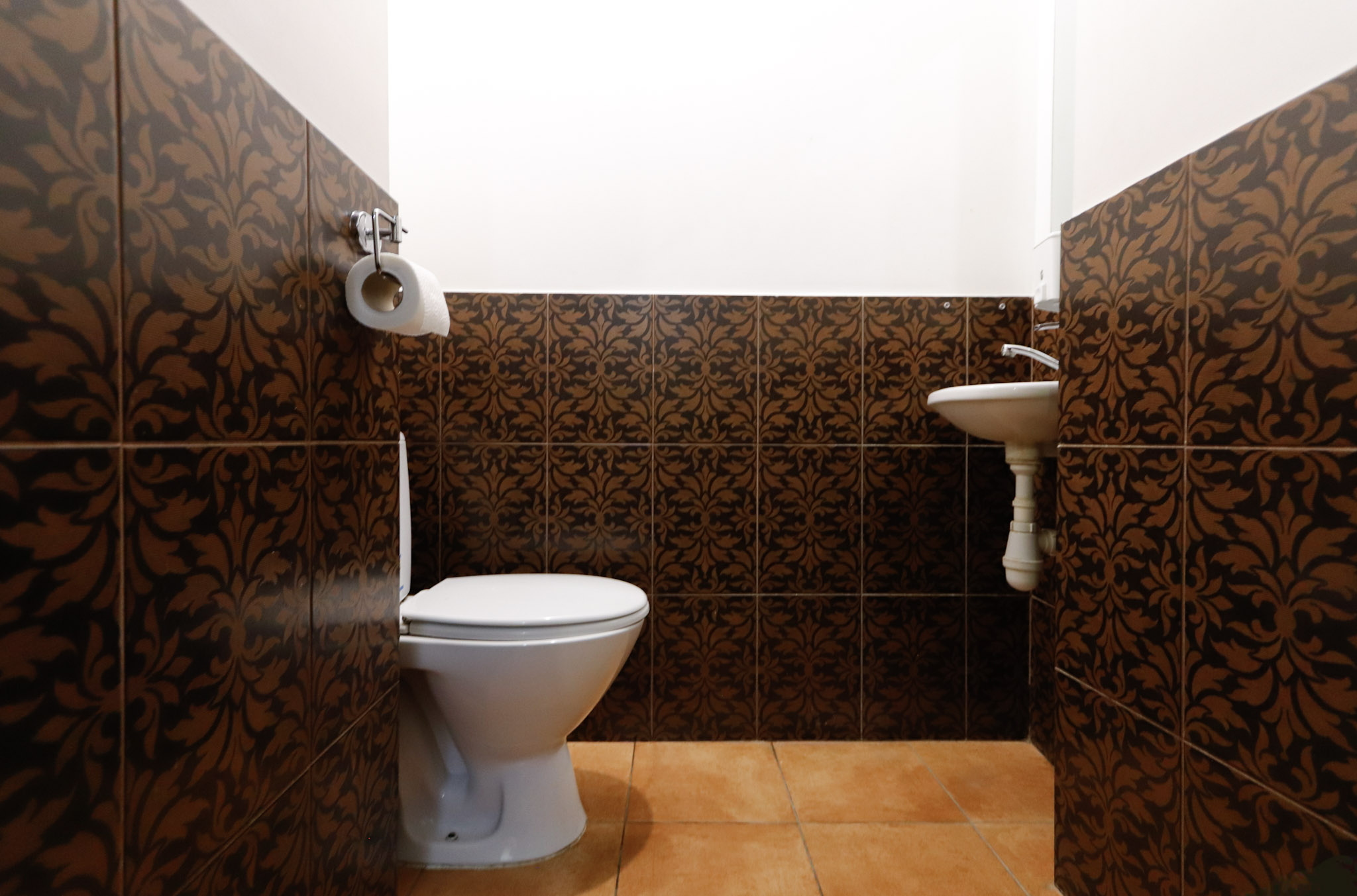 Здається в оренду комерційне приміщення у м. Львів, вул. Б. Хмельницького!