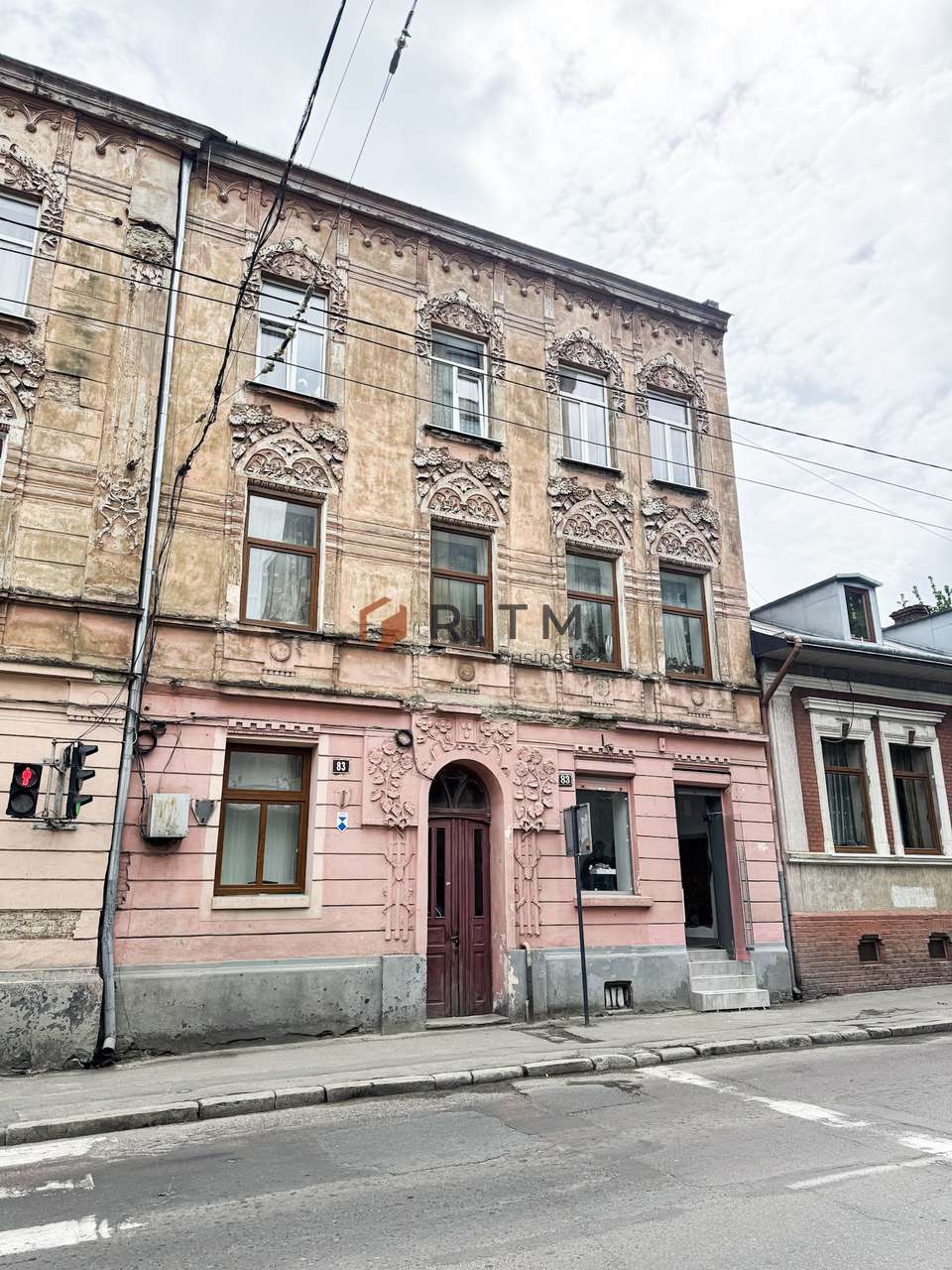 Продаж фасадного комерційного приміщення, вул. Антоновича