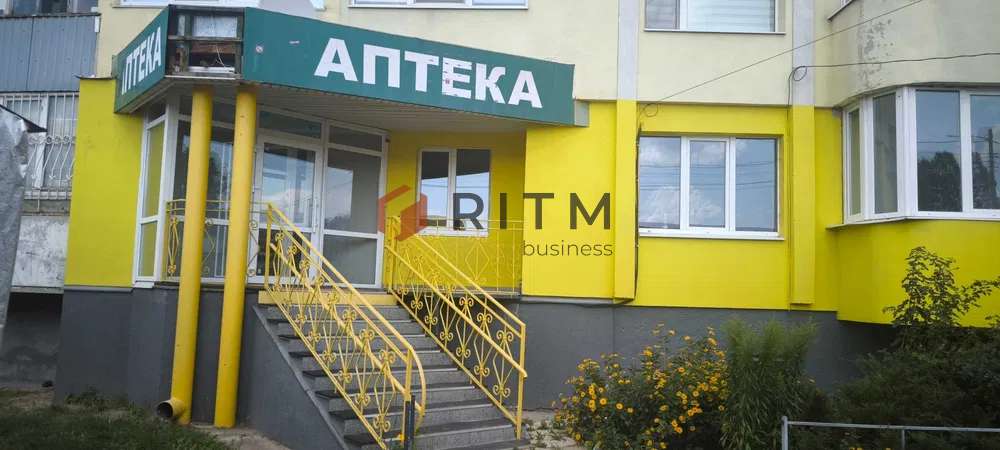 Комерційне приміщення в прохідному місці