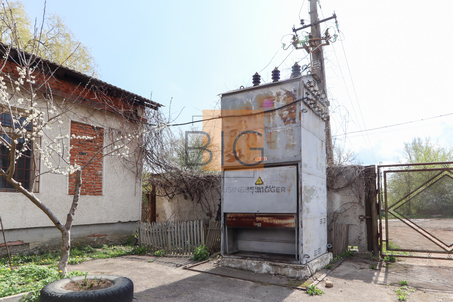 Діючий деревообробний комплекс, пилорама у Тисмениці по вул. Височана