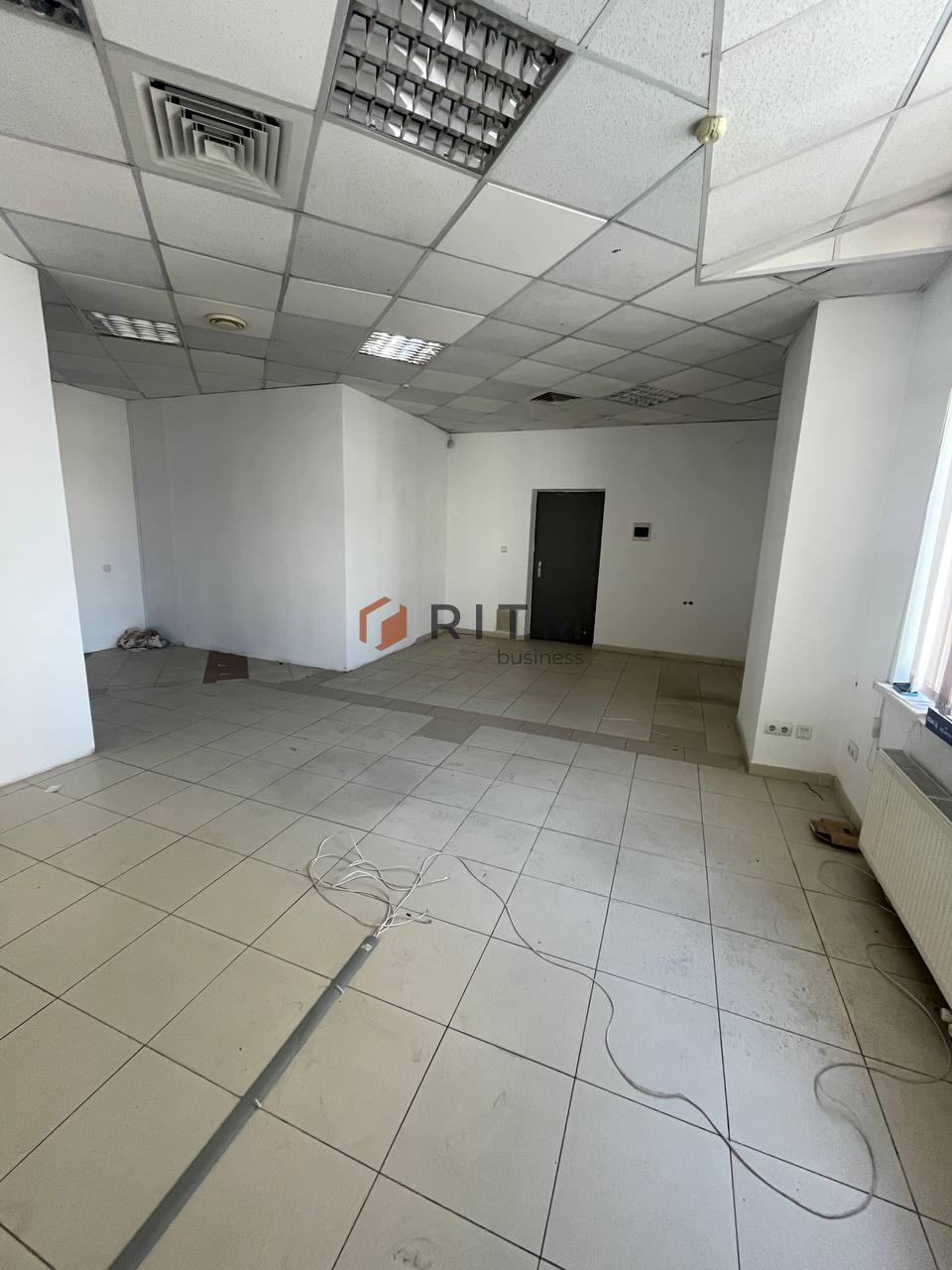 ПРОДАЖ КОМЕРЦІЙНОГО ПРИМІЩЕННЯ В ЦЕНТРІ МІСТА  Початок стометрівки — топова локація в самому центрі міста!