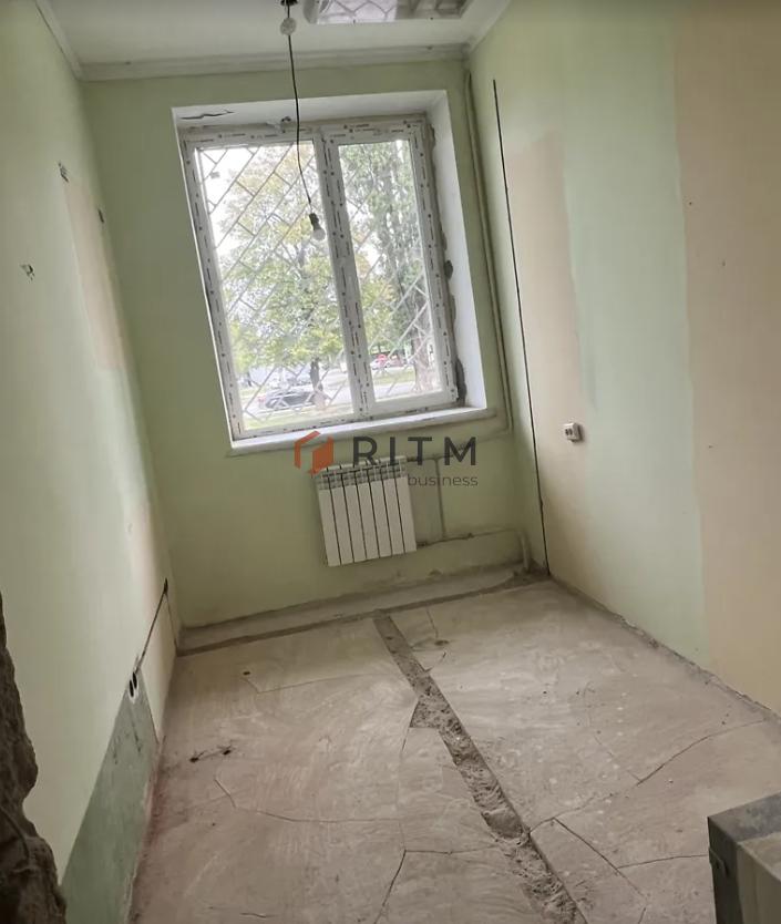 Оренда комерційного приміщення по вул. Захисників України 39