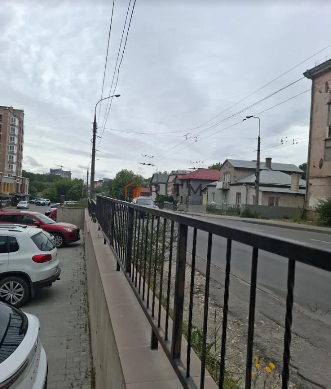 Оренда 2 кімнатного приміщення по Галицькій